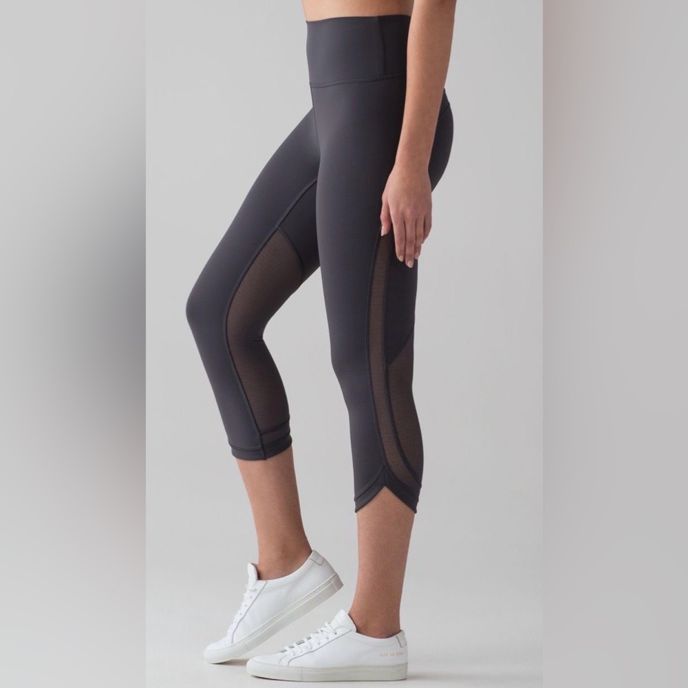 Lululemon Revitalized Crop 21” Full-On Luxtreme Blue Tied sz4 -‎ READ